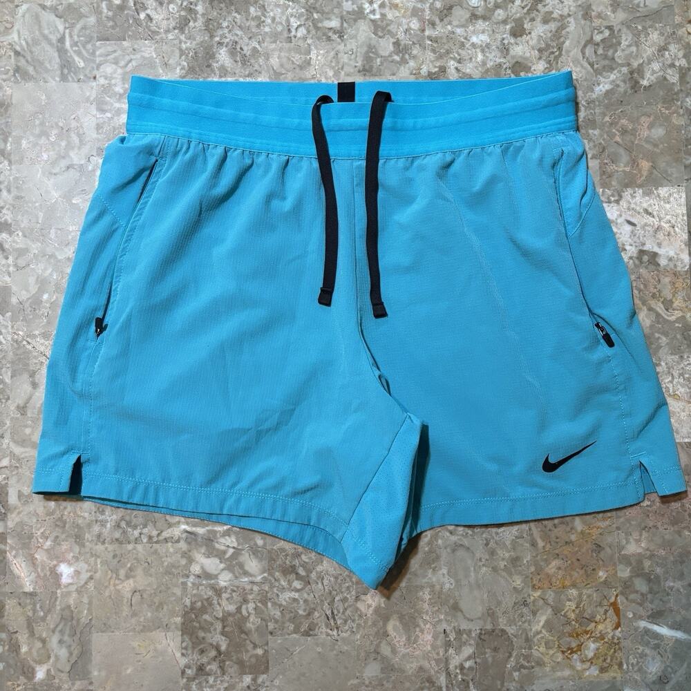 Nike Running Shorts Mens Medium Teal Ripstop Stride Unlined Gym FN3002